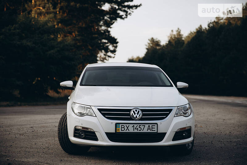 VOLKSWAGEN PASSAT CC 2010