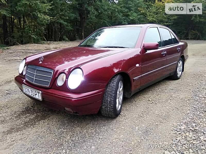 MERCEDES-BENZ E 200 1999