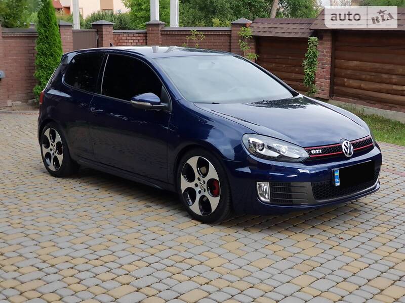 VOLKSWAGEN GOLF 2011