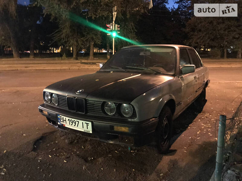 BMW 318I 1987