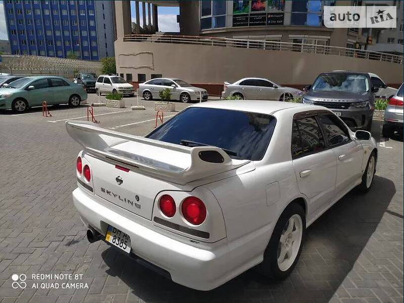 NISSAN SKYLINE 1998