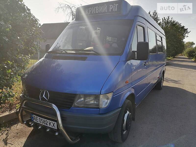Mercedes-Benz Sprinter 2000