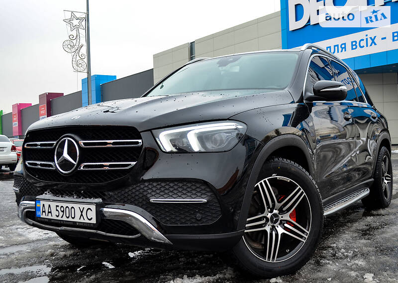 MERCEDES-BENZ GLE 300D 2019