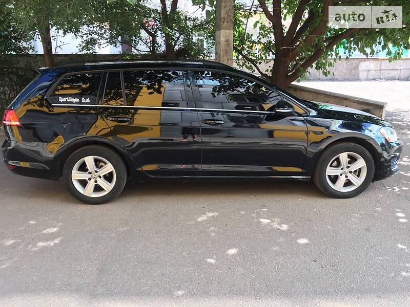 VOLKSWAGEN GOLF VARIANT 2015