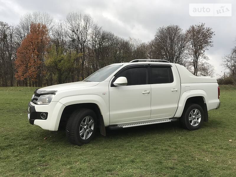 VOLKSWAGEN AMAROK 2012