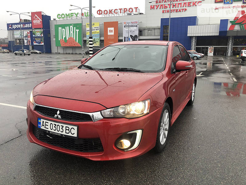 Mitsubishi Lancer ES 2016
