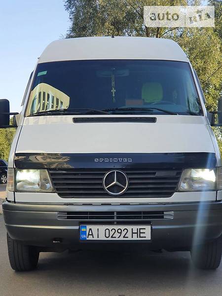 MERCEDES-BENZ 412D 1997