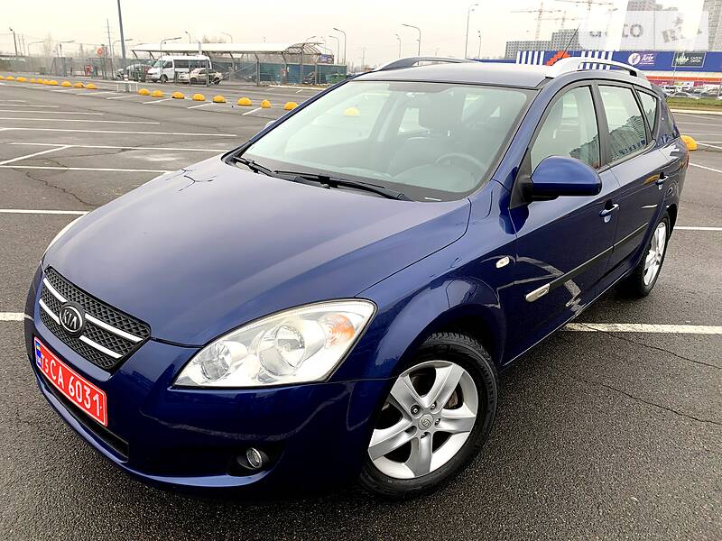 Головне фото звіту автомобіля KIA CEE'D 2007