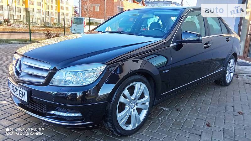 MERCEDES-BENZ C 180 2011