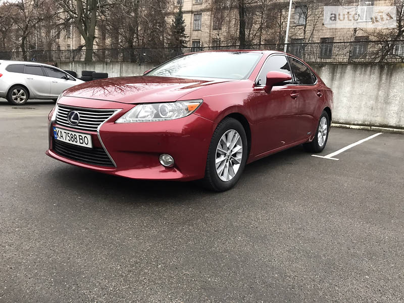 LEXUS ES 300H 2013