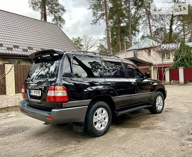 TOYOTA LAND CRUISER 100 2006