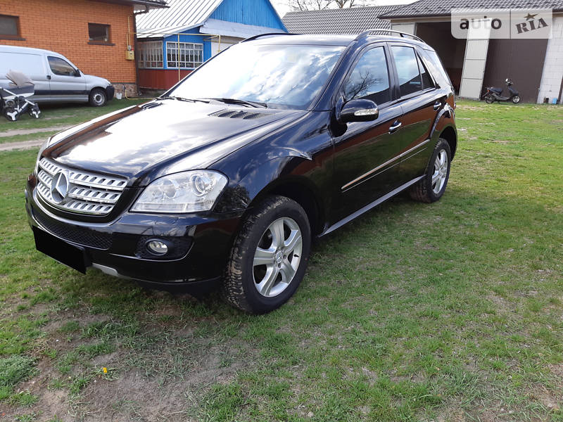 MERCEDES-BENZ ML 320