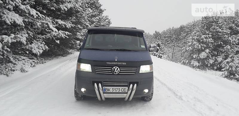 Головне фото звіту автомобіля VOLKSWAGEN TRANSPORTER 2007