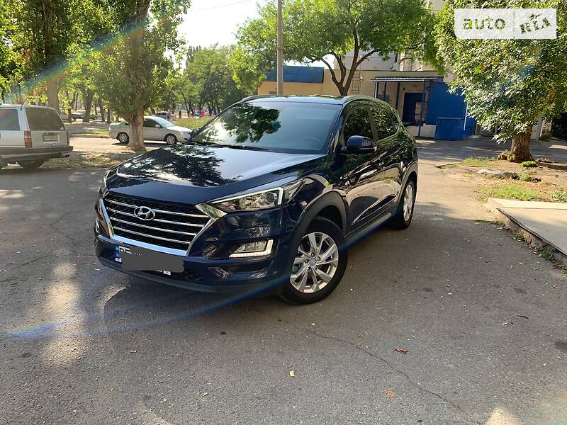 Головне фото звіту автомобіля HYUNDAI TUCSON 2018