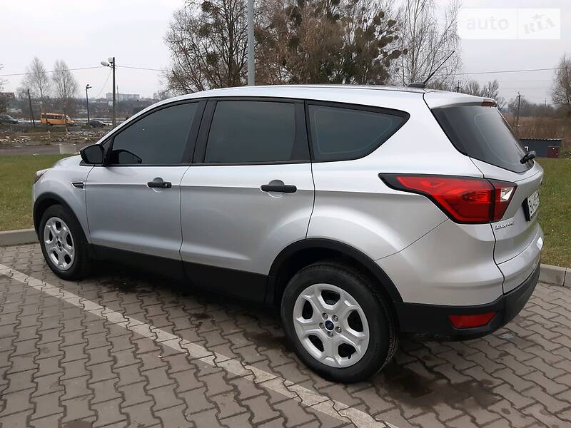 FORD ESCAPE 2018