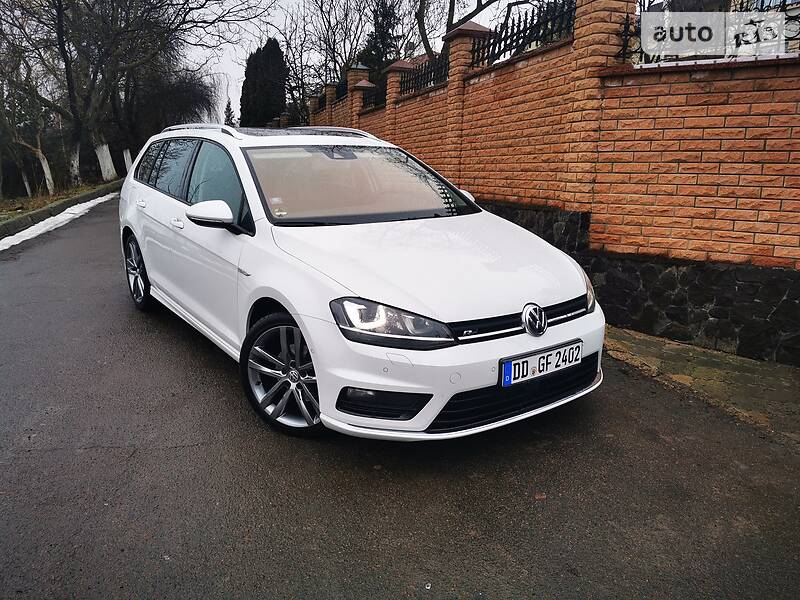 VOLKSWAGEN GOLF 2015