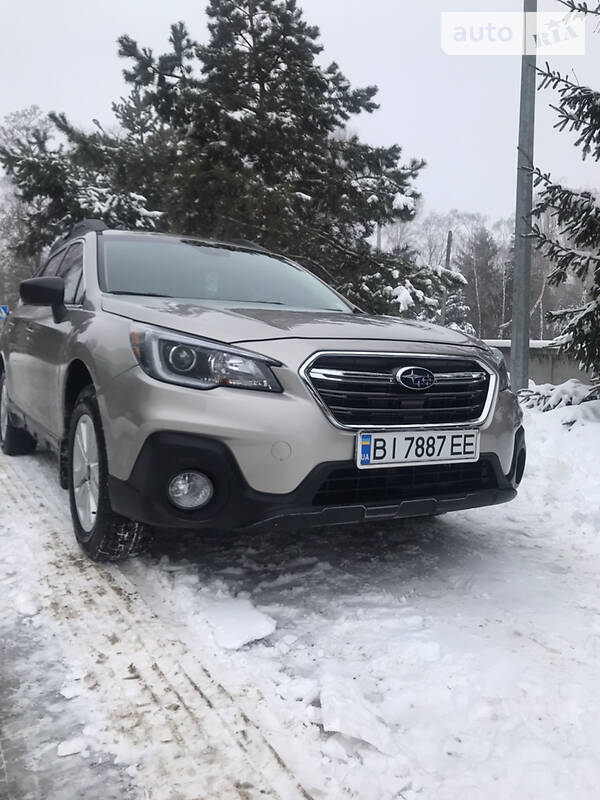 SUBARU OUTBACK 2019