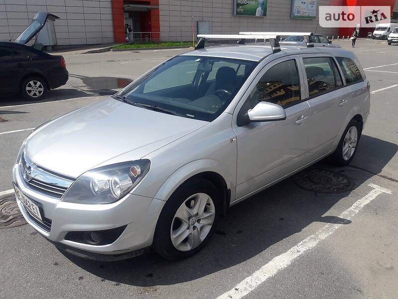 OPEL ASTRA 2014