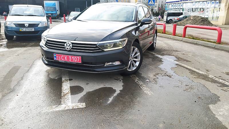 VOLKSWAGEN PASSAT 2015