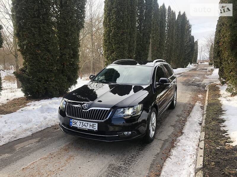 SKODA SUPERB 2013