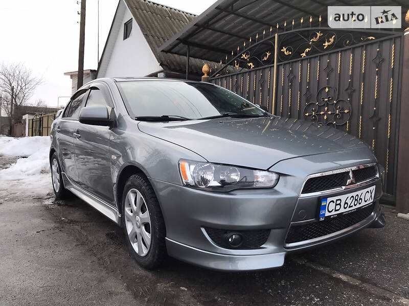 MITSUBISHI LANCER 2013