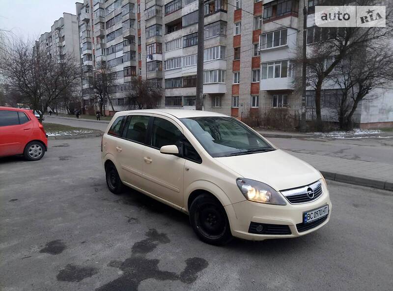 Головне фото звіту автомобіля OPEL ZAFIRA 2007