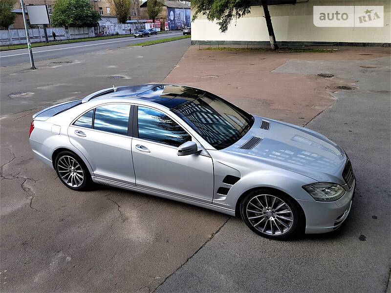MERCEDES-BENZ S 500 2006