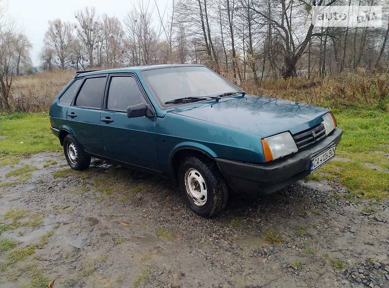ВАЗ 21093 2001