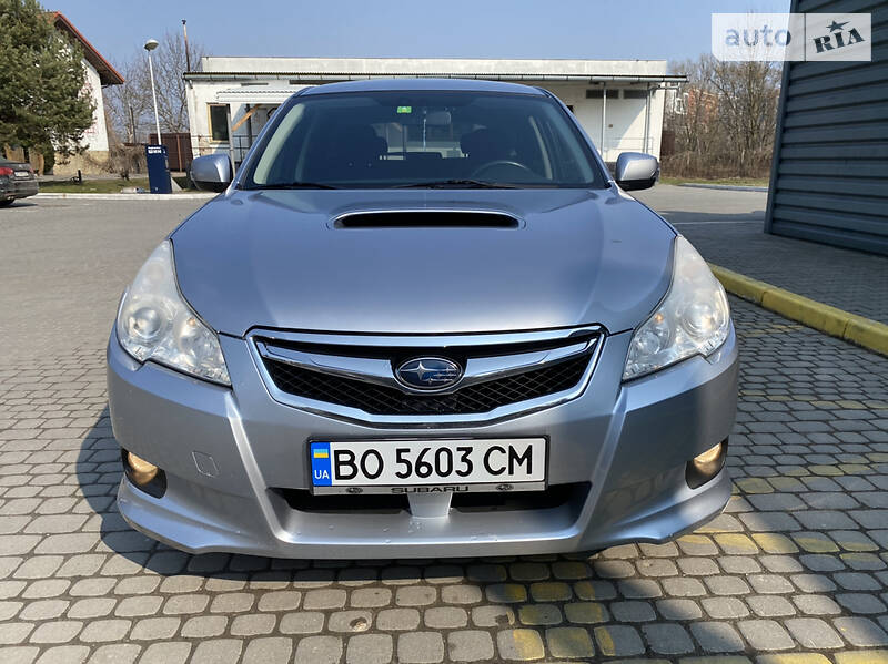 Головне фото звіту автомобіля SUBARU LEGACY 2012