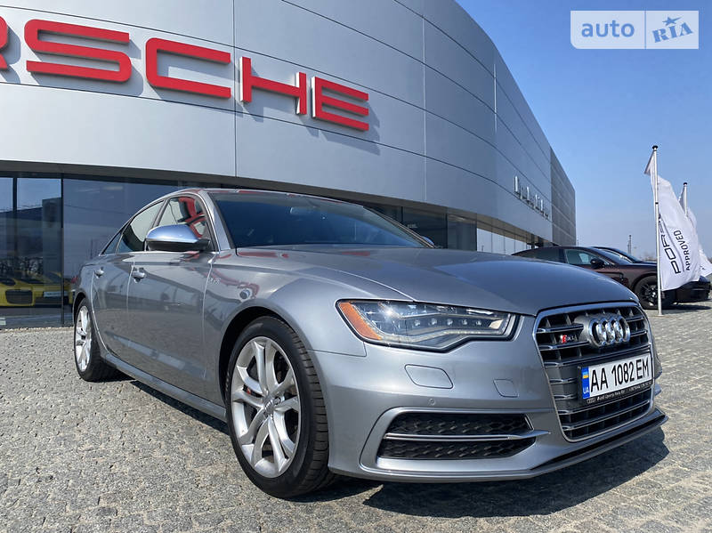 AUDI S6 2013