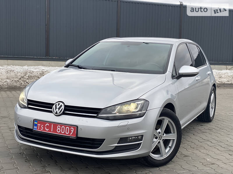 VOLKSWAGEN GOLF 2014