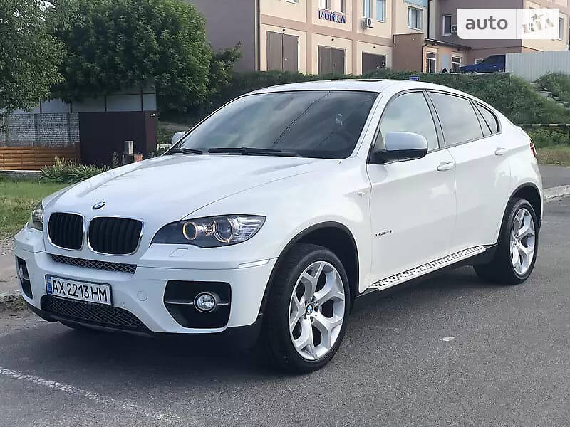 BMW X6 2011