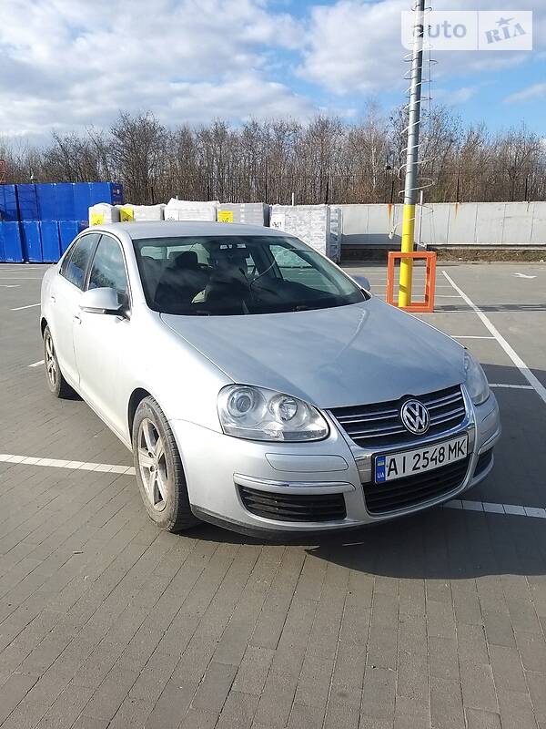 VOLKSWAGEN JETTA 2007