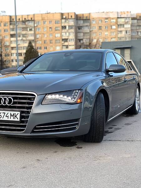 Audi A8 D4 2013