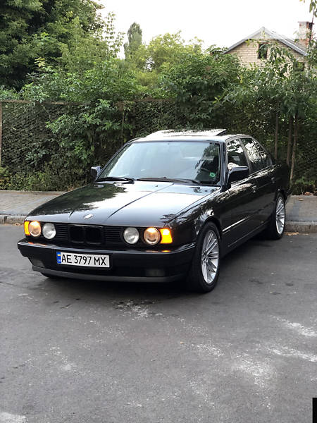 BMW 5 Series 1990