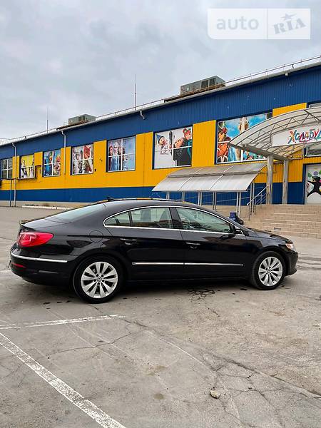 VOLKSWAGEN PASSAT CC 2011