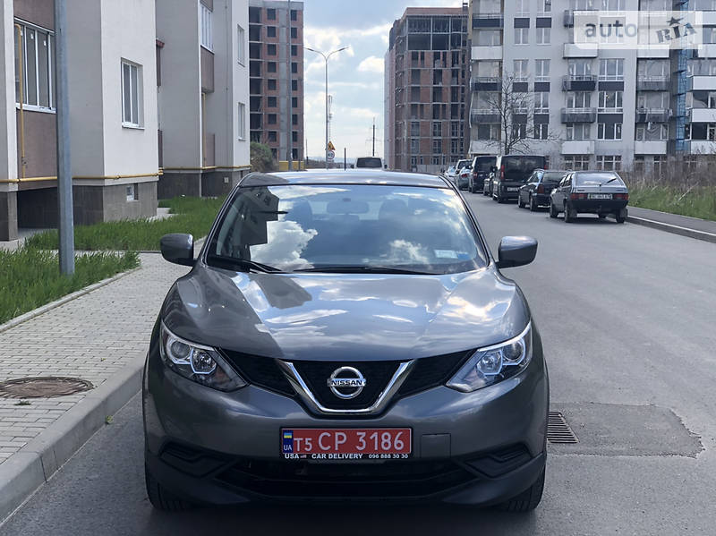 NISSAN ROGUE SPORT 2017