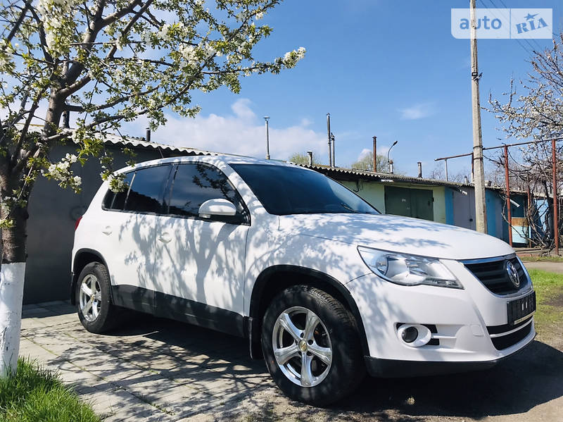 VOLKSWAGEN TIGUAN 2008