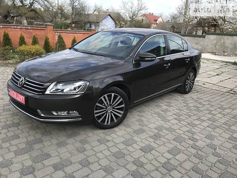 VOLKSWAGEN PASSAT 2014