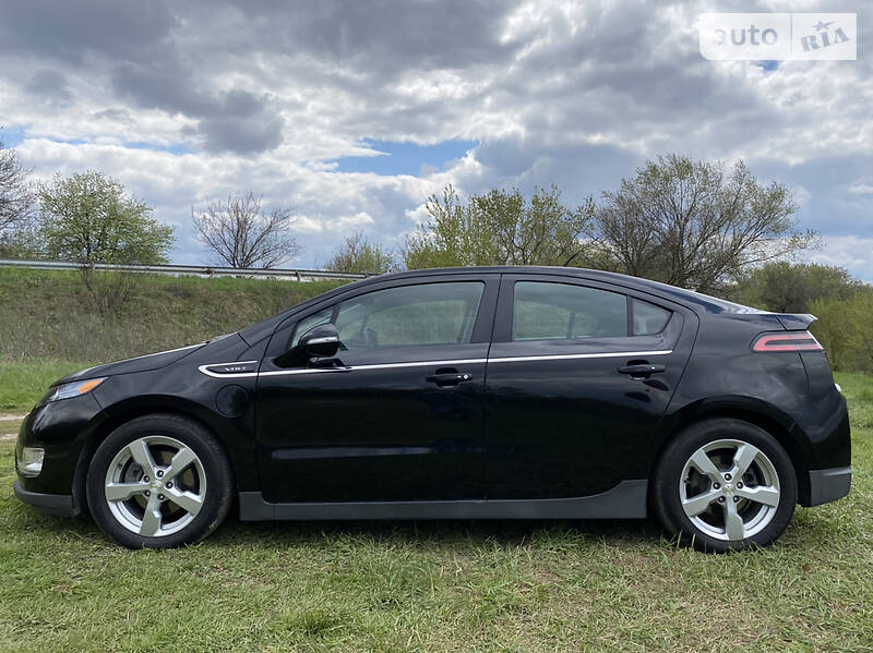 Головне фото звіту автомобіля CHEVROLET VOLT 2013
