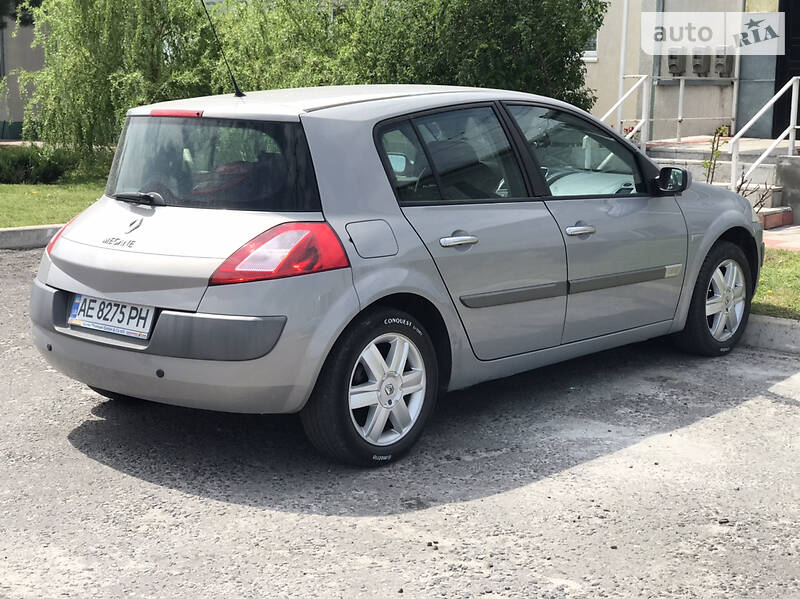 RENAULT MEGANE 2003