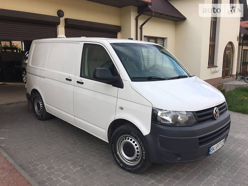 VOLKSWAGEN TRANSPORTER 2013