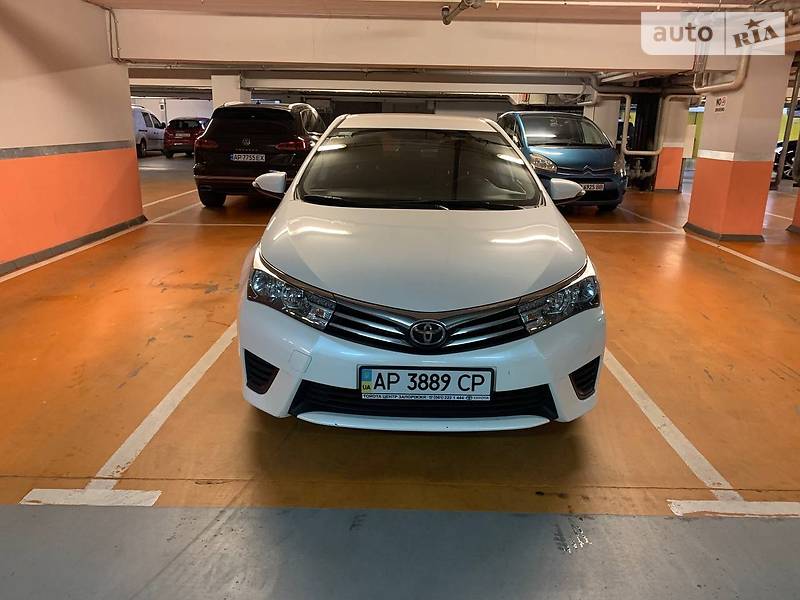 TOYOTA COROLLA 2014