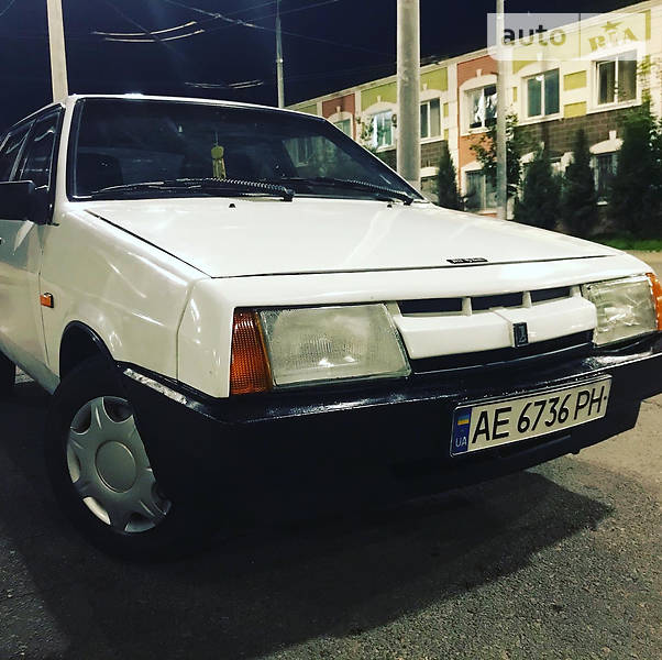ВАЗ 21093 1991