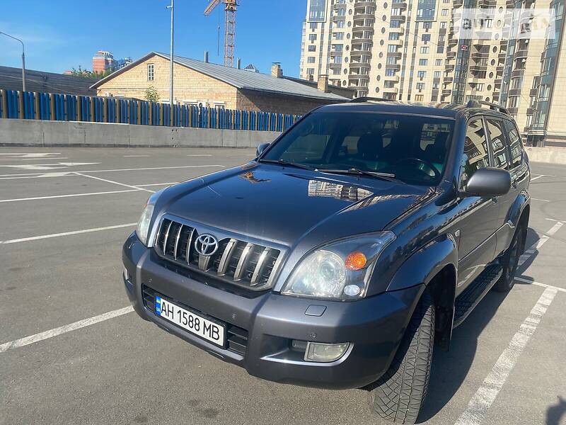 Головне фото звіту автомобіля TOYOTA PRADO 2008