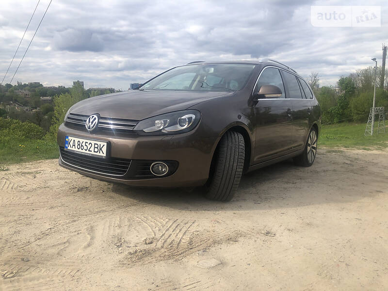 VOLKSWAGEN GOLF 2011