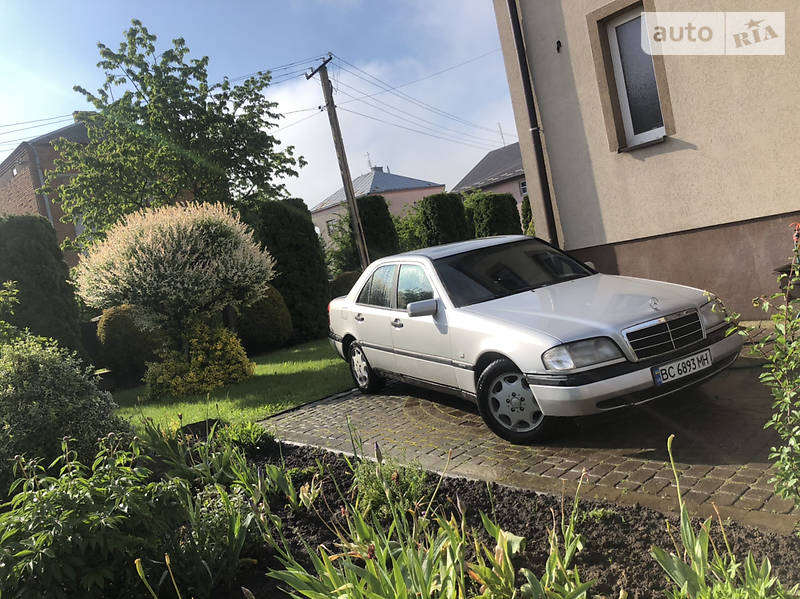 MERCEDES-BENZ C 180 1995