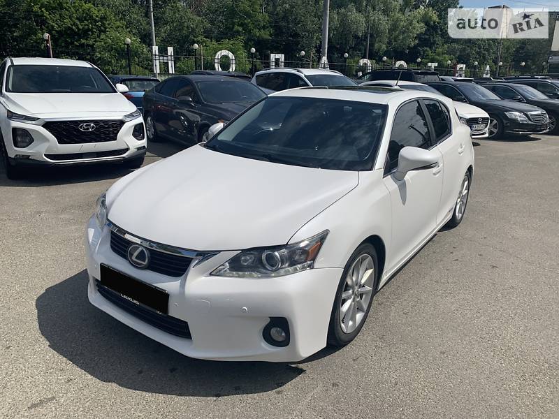 LEXUS CT 200H 2012
