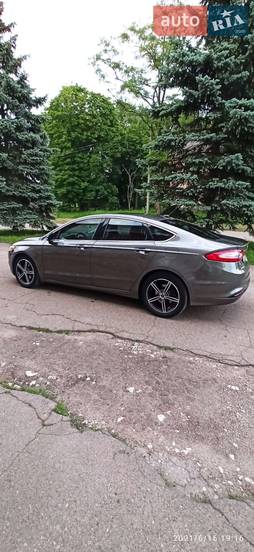 FORD FUSION 2013
