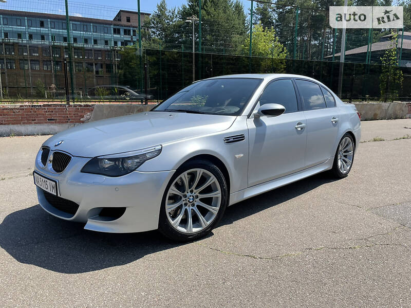 BMW M5 2007